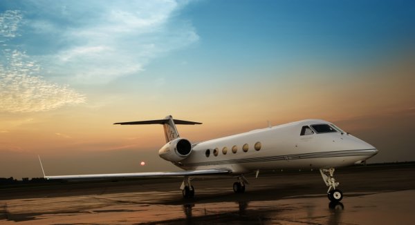 私人飞机销售行规:目标客户身家50亿以上