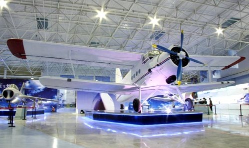 西安阎良航空基地将打造航空迪士尼